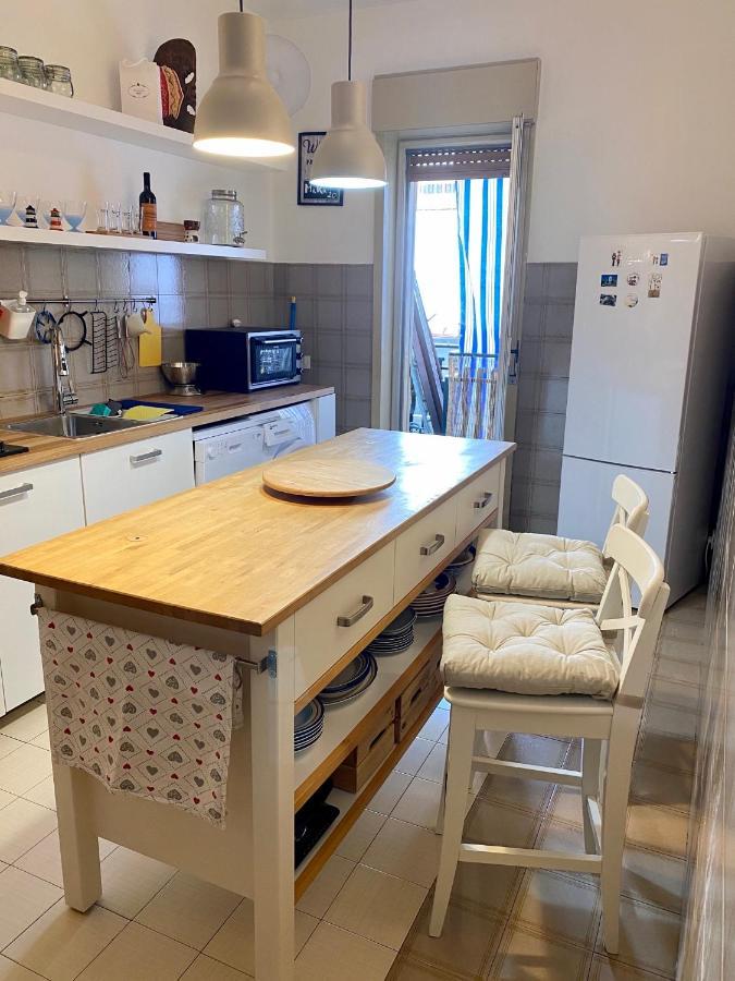 Appartamento Vacanzenaxos - Casa Frontemare Giardini Naxos Esterno foto