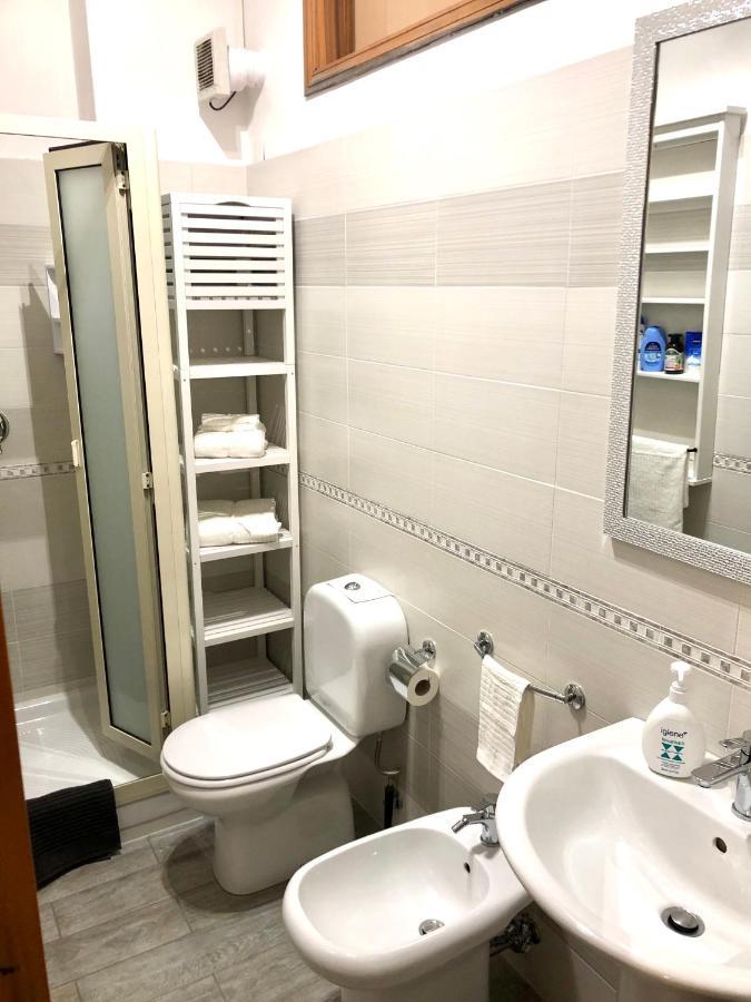 Appartamento Vacanzenaxos - Casa Frontemare Giardini Naxos Esterno foto