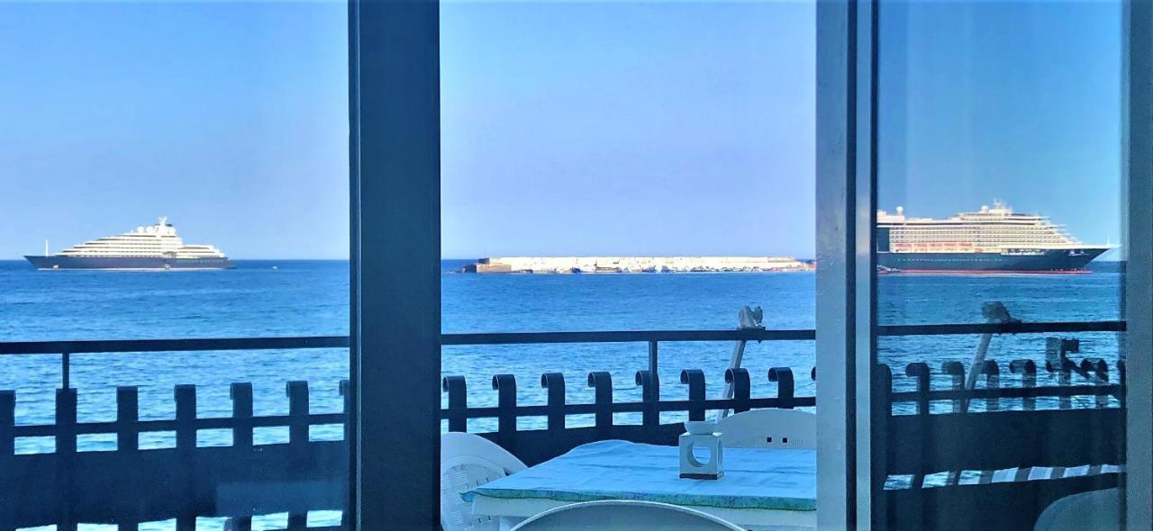 Appartamento Vacanzenaxos - Casa Frontemare Giardini Naxos Esterno foto